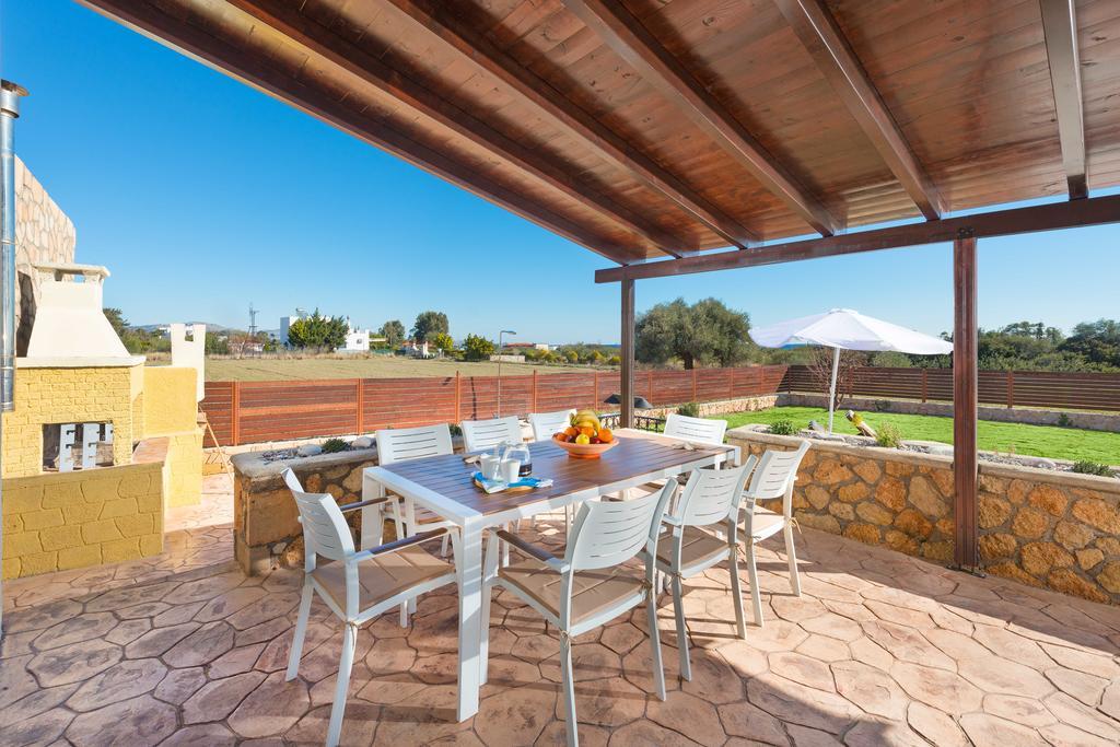 Marysol Luxury Villa Γεννάδι Εξωτερικό φωτογραφία